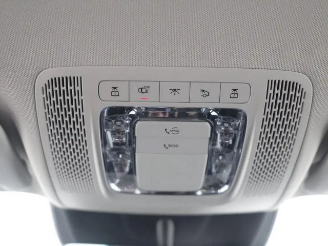 Mercedes-Benz B 220