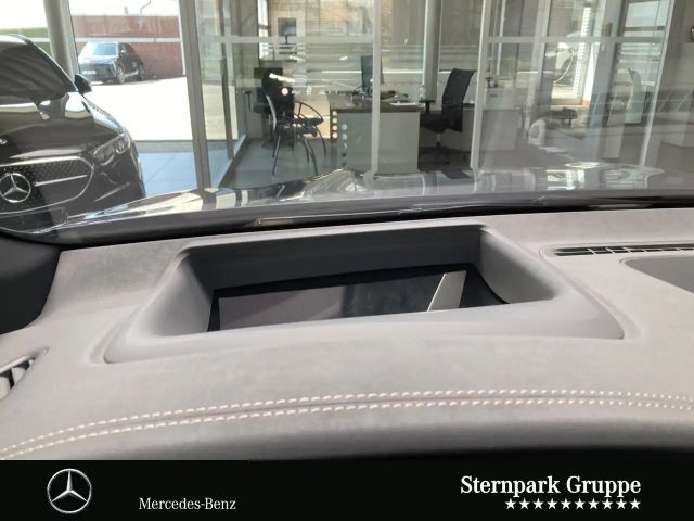 Mercedes-Benz EQS SUV