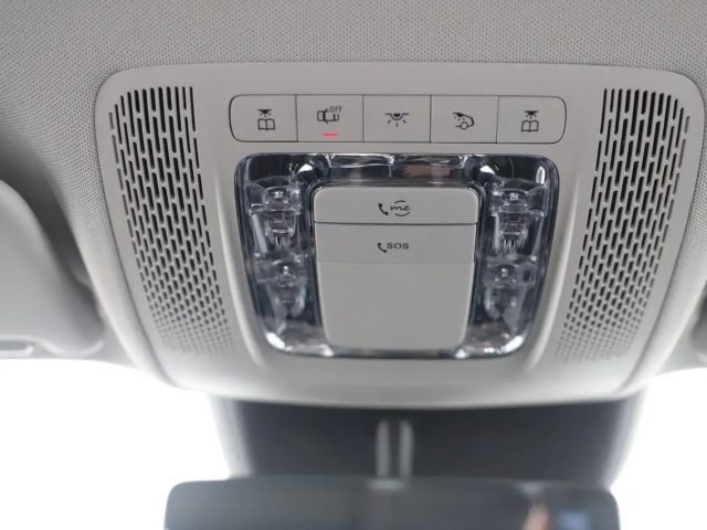 Mercedes-Benz B 220