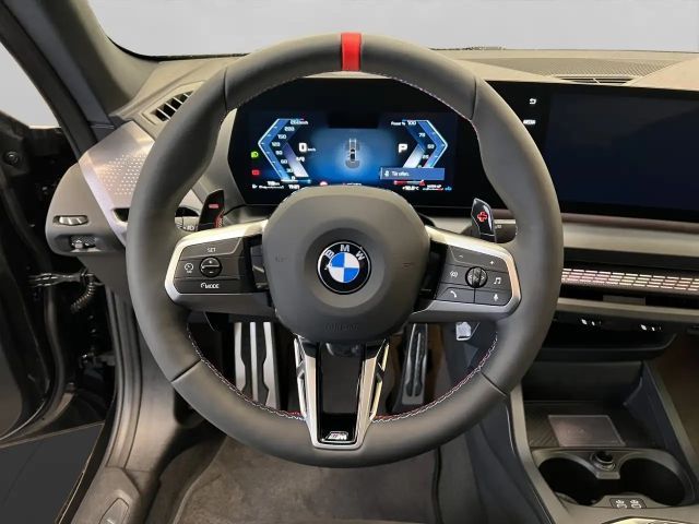 BMW 235