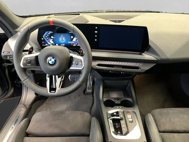 BMW 235