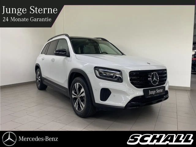 Mercedes-Benz GLB 220 2024 Benzine