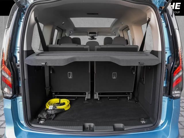 Ford Grand Tourneo