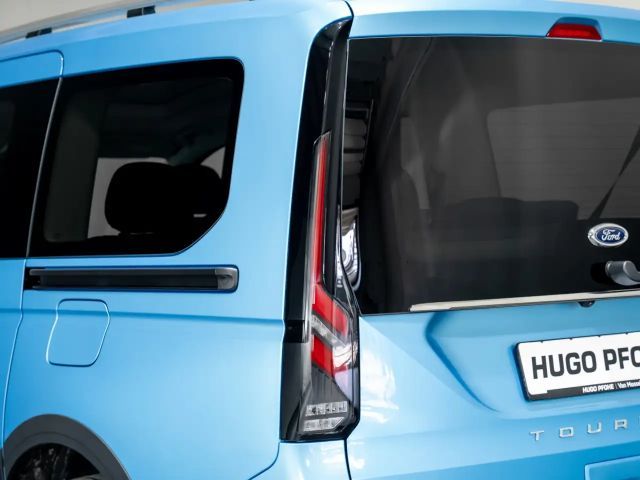 Ford Grand Tourneo