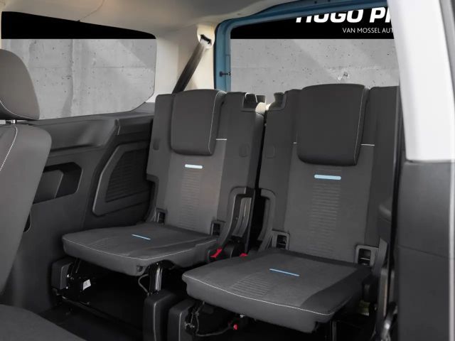 Ford Grand Tourneo