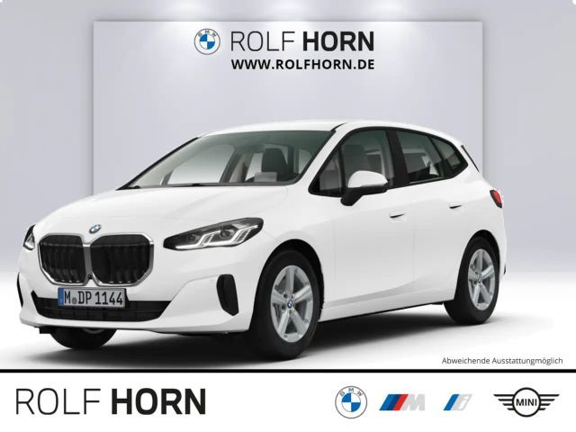 BMW 216 2024 Benzine