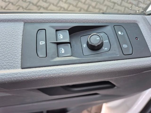 Volkswagen T6 Caravelle