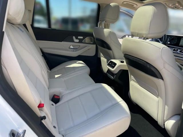 Mercedes-Benz GLS 400