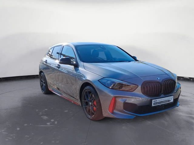 BMW 128