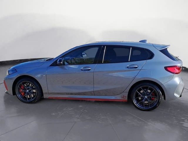 BMW 128