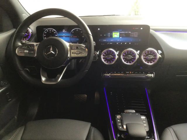 Mercedes-Benz EQA 250