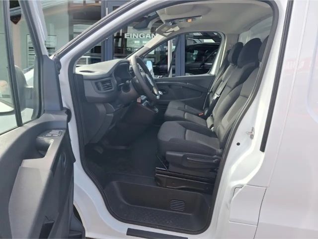 Nissan Primastar
