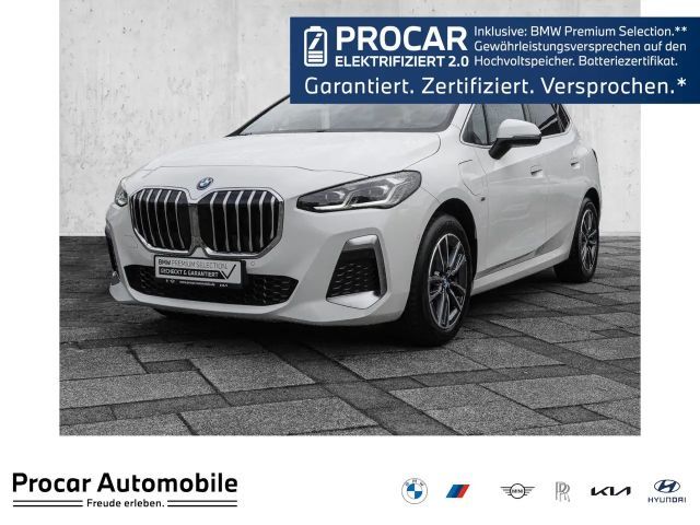 BMW 225 2023 Hybride / Benzine