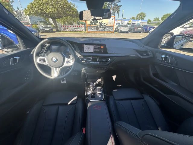 BMW 128