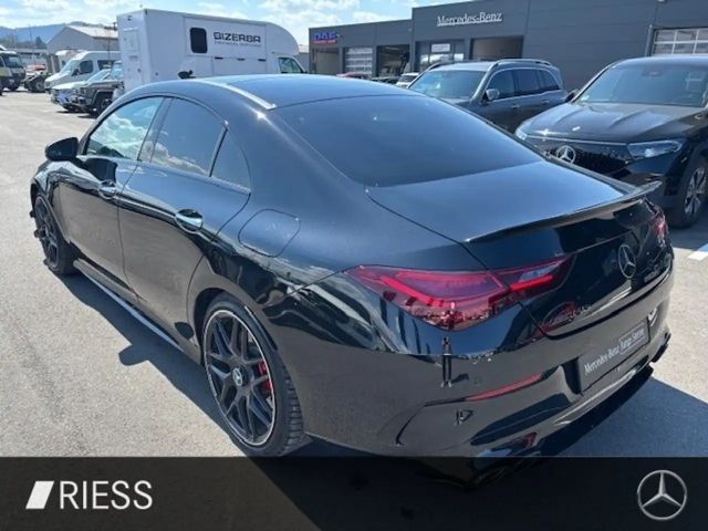 Mercedes-Benz CLA 45 AMG