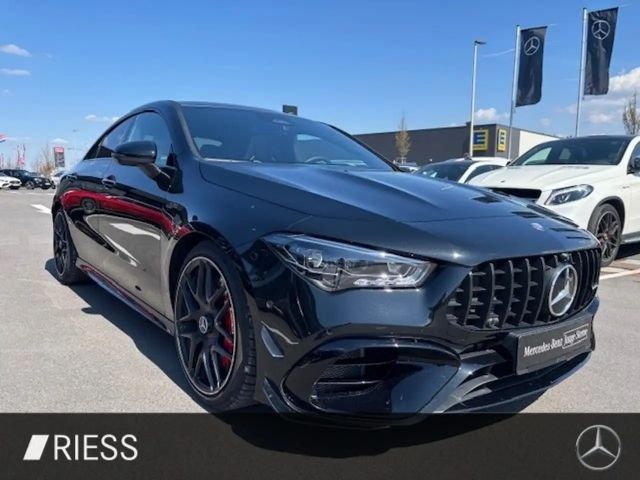 Mercedes-Benz CLA 45 AMG