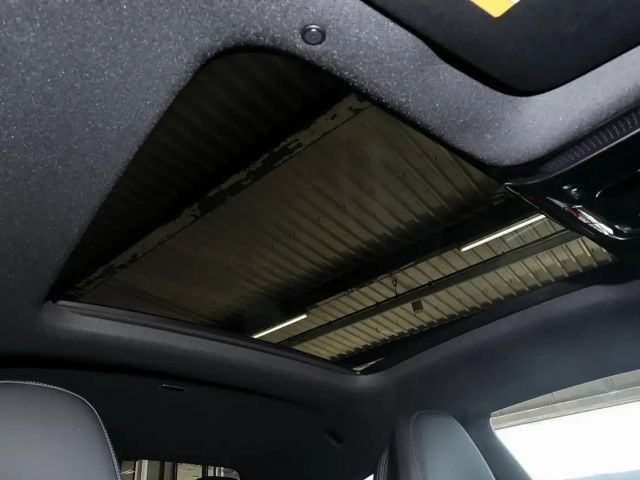 Mercedes-Benz CLE 300