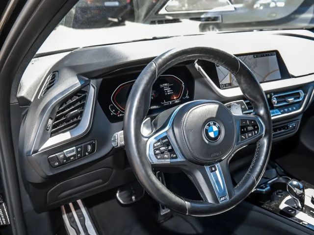 BMW 128