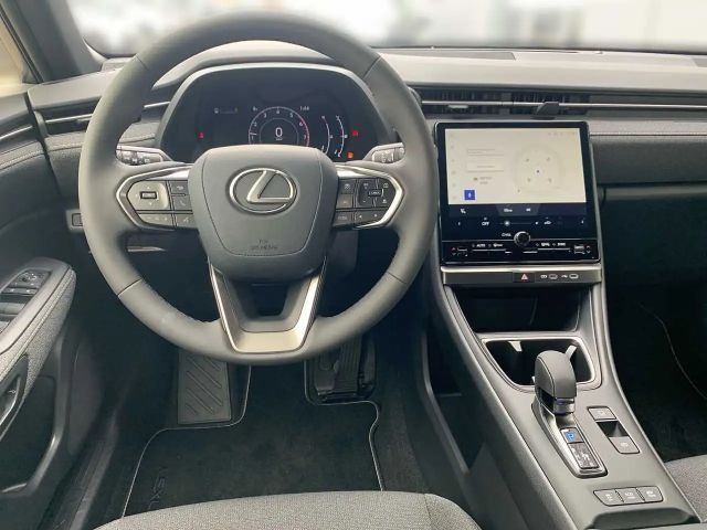 Lexus LBX