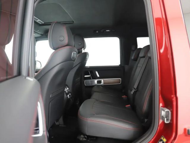 Mercedes-Benz G 500
