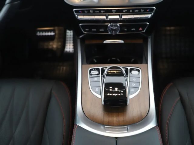 Mercedes-Benz G 500