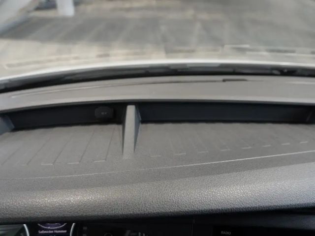 Volkswagen T6 Caravelle