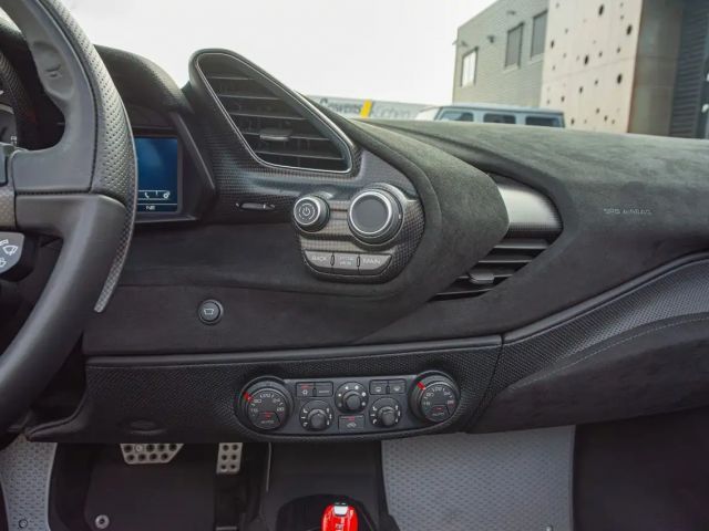 Ferrari 488