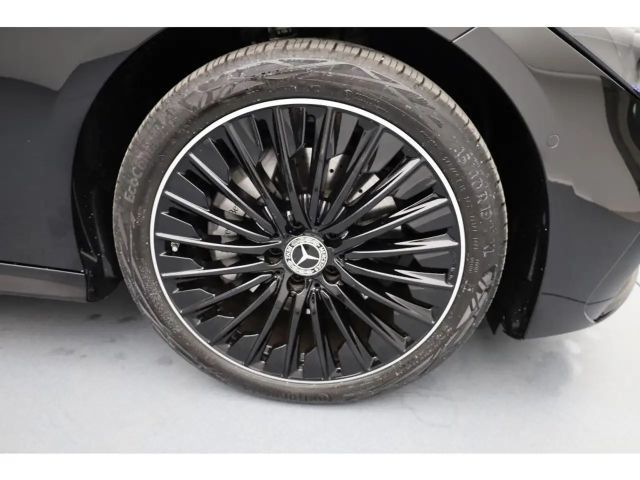 Mercedes-Benz CLE 200