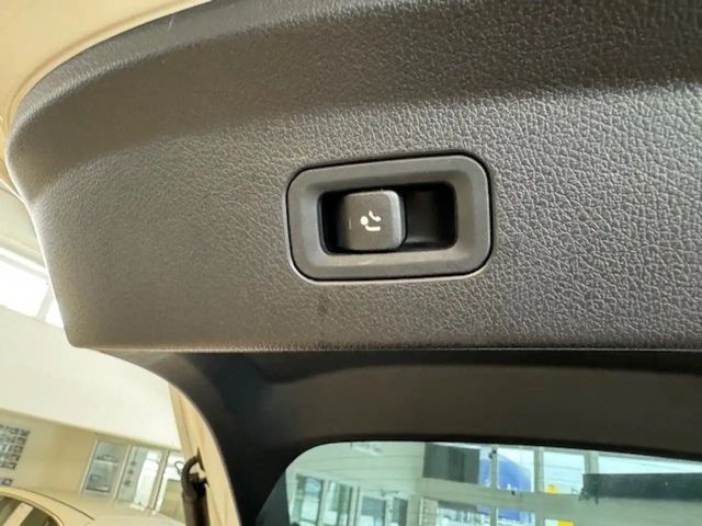 Mercedes-Benz G