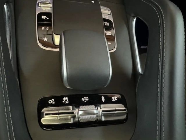 Mercedes-Benz G