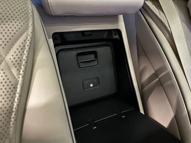 Mercedes-Benz S 500