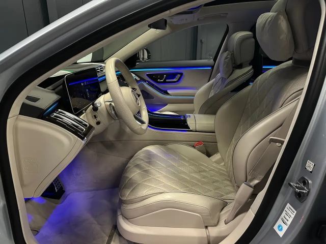Mercedes-Benz S 500