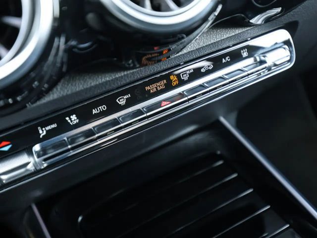 Mercedes-Benz EQB 300