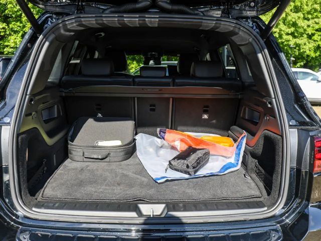 Mercedes-Benz EQB 300