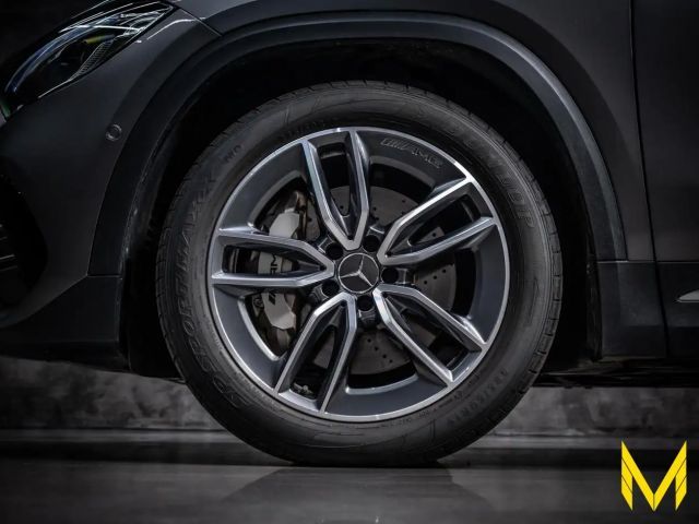 Mercedes-Benz GLA 35 AMG