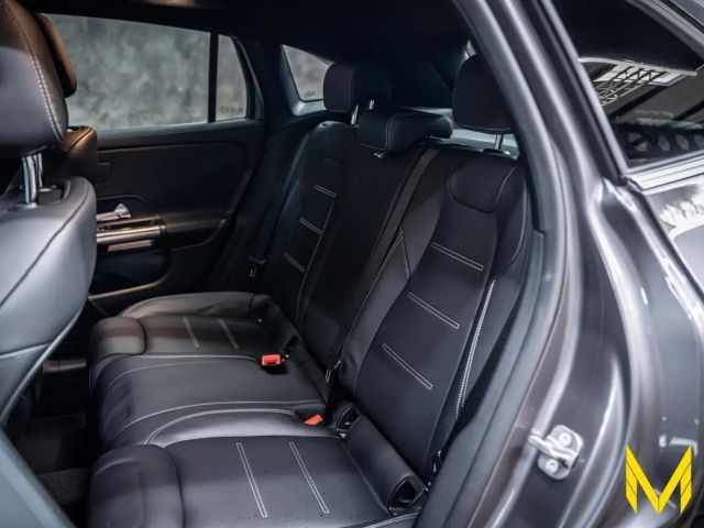 Mercedes-Benz GLA 35 AMG