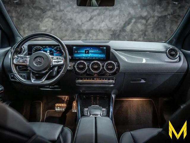 Mercedes-Benz GLA 35 AMG