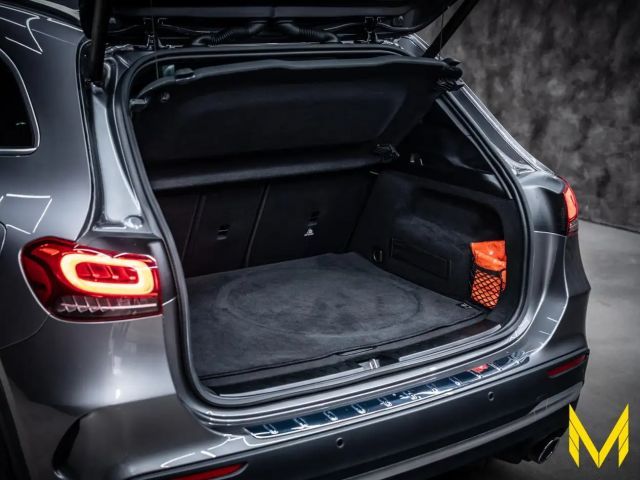 Mercedes-Benz GLA 35 AMG