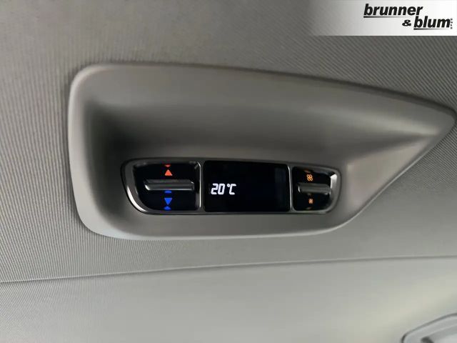 Mercedes-Benz V 220