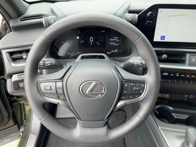 Lexus UX 300e