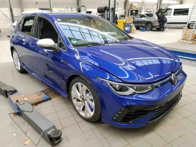 Volkswagen Golf R