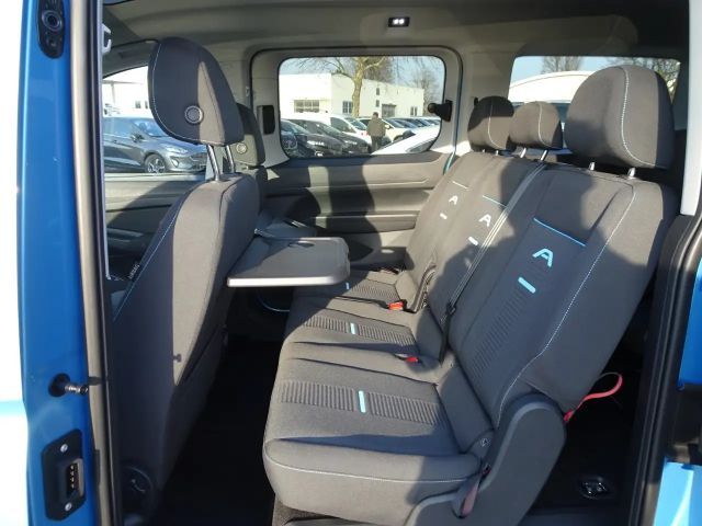 Ford Grand Tourneo