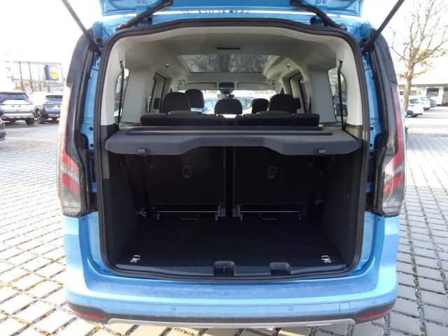 Ford Grand Tourneo