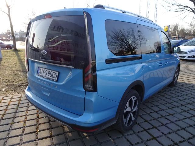Ford Grand Tourneo
