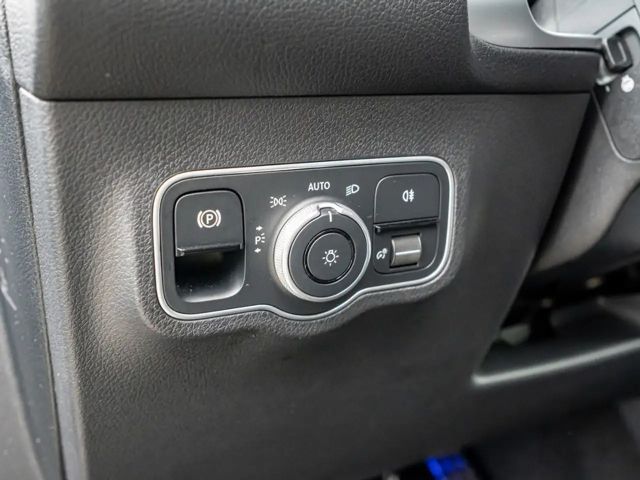 Mercedes-Benz GLB 250