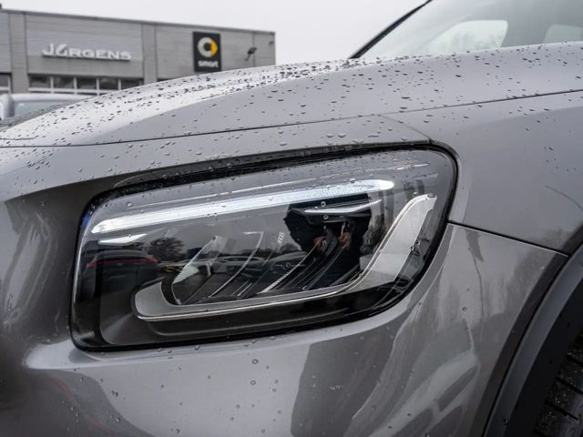 Mercedes-Benz GLB 250