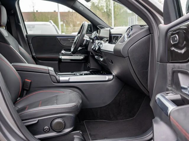 Mercedes-Benz GLB 250