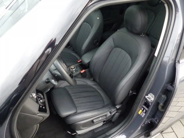 MINI Cooper SE Countryman