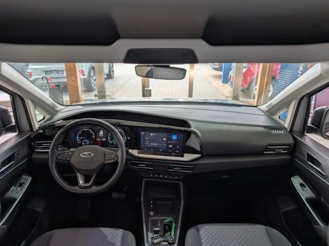 Ford Grand Tourneo