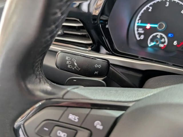 Ford Grand Tourneo